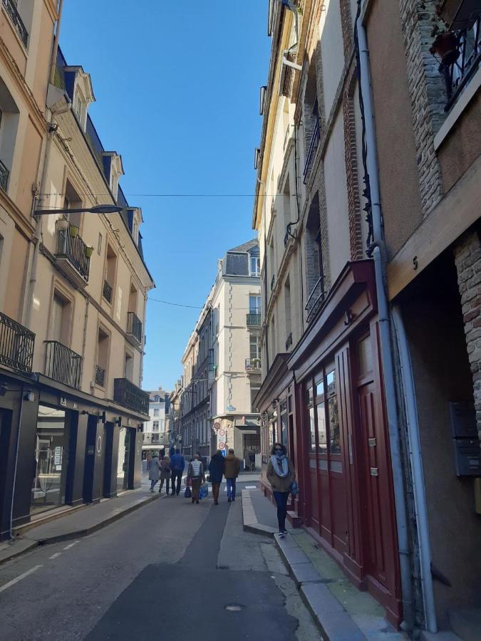 Avec Jardinet Sans Vis A Vis Plein Centre Ville Au Rdc 350M De La Plage Dieppe Eksteriør bilde